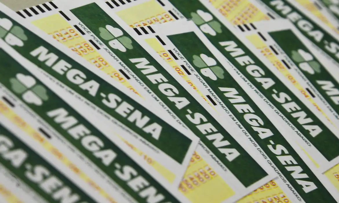 Mega-Sena acumula para R$ 45 milhões; confira os números sorteados