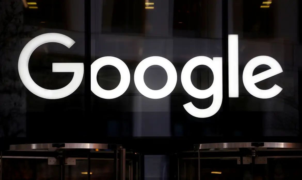 União Europeia multa Google por uso indevido de dados de localização